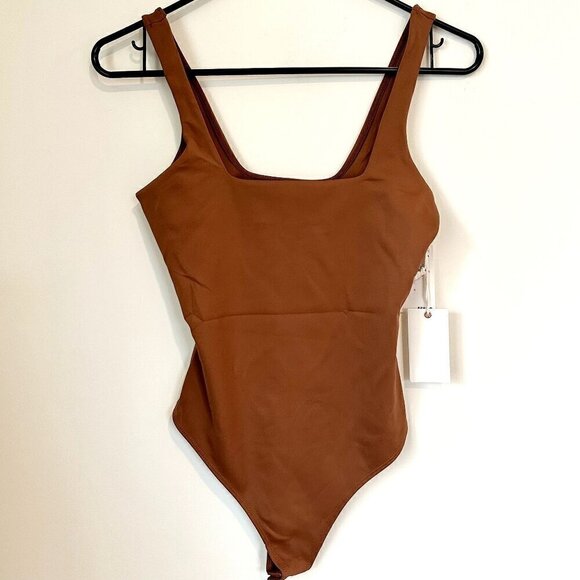 NWT Good American Modern Tank Bodysuit in Rust001 - Size 1 (Small) - Picture 6 of 9